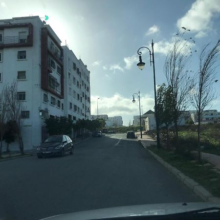 Appartement Familial Proche Aeroport Bab Andalous Tanger ภายนอก รูปภาพ